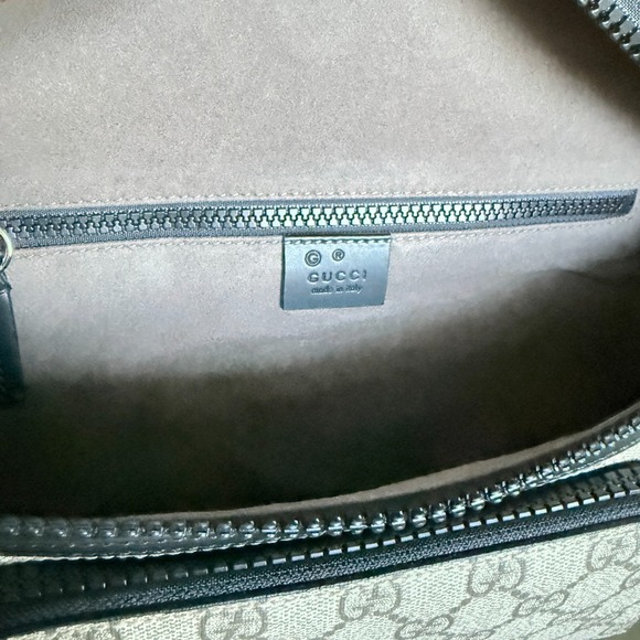 GUCCI 779843 Large GG Supreme Monogram Eden Belt Bag - Picture 7 of 16